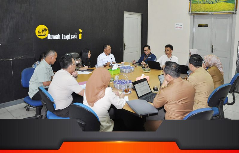 Penjabat (Pj) Bupati Pringsewu Dr. H. Marindo Kurniawan, ST, MM, menghadiri audiensi dalam rangka inventarisasi materi pengawasan atas pelaksanaan Undang-Undang Nomor 17 Tahun 2003 tentang Keuangan Negara dan Undang-Undang Nomor 9 Tahun 2018 tentang Penerimaan Negara Bukan Pajak.
