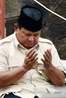 Prabowo: Saya Ingin Hidup Seribu Tahun Lagi, Mau Lihat RI Jaya dan Makmur